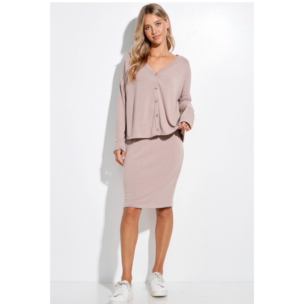 Women’s Taupe/Dusty Rose Skirt Set with Button-Front Top